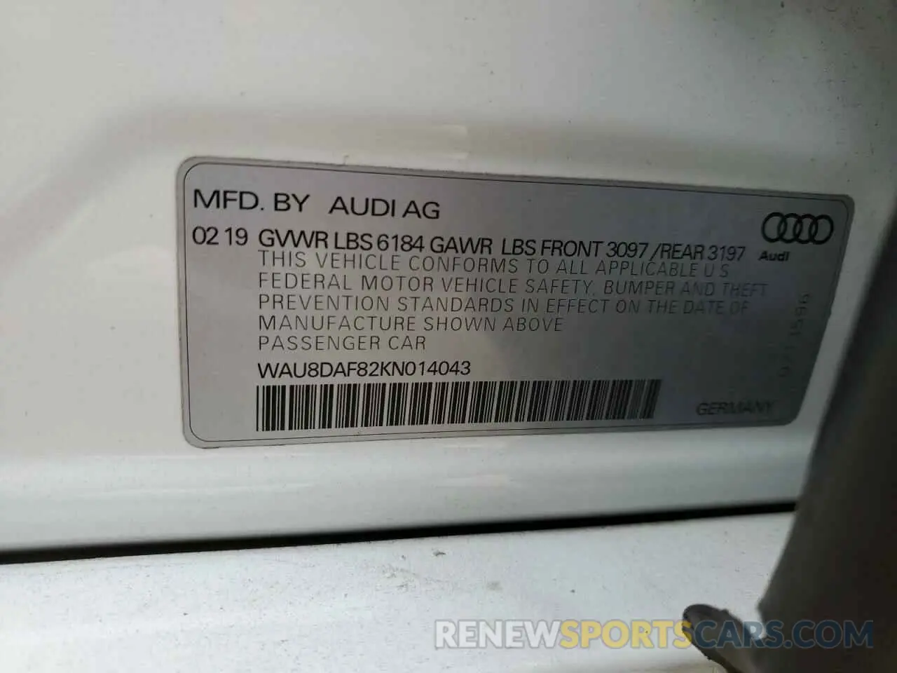 12 Photograph of a damaged car WAU8DAF82KN014043 AUDI A8 2019