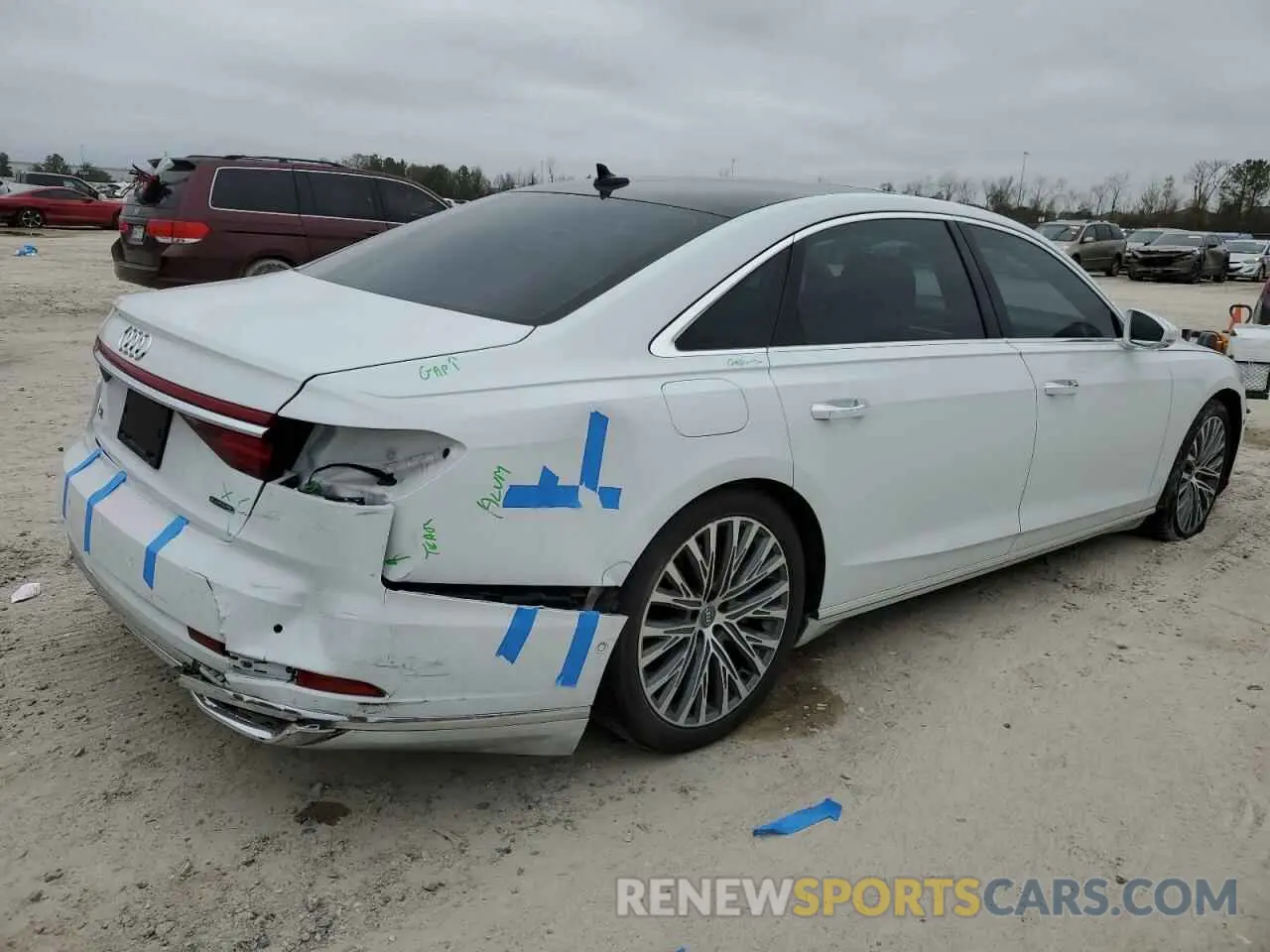 3 Photograph of a damaged car WAU8DAF82KN014043 AUDI A8 2019