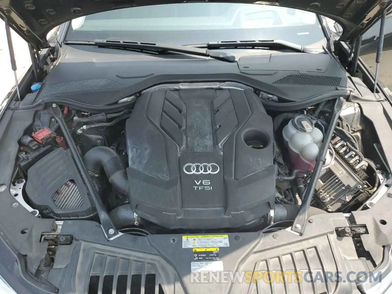 11 Photograph of a damaged car WAU8DAF82KN020487 AUDI A8 2019
