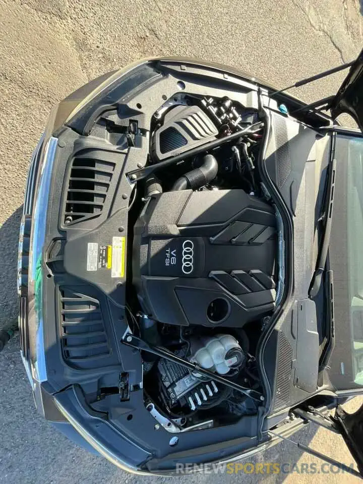 5 Photograph of a damaged car WAU8DAF83KN008641 AUDI A8 2019