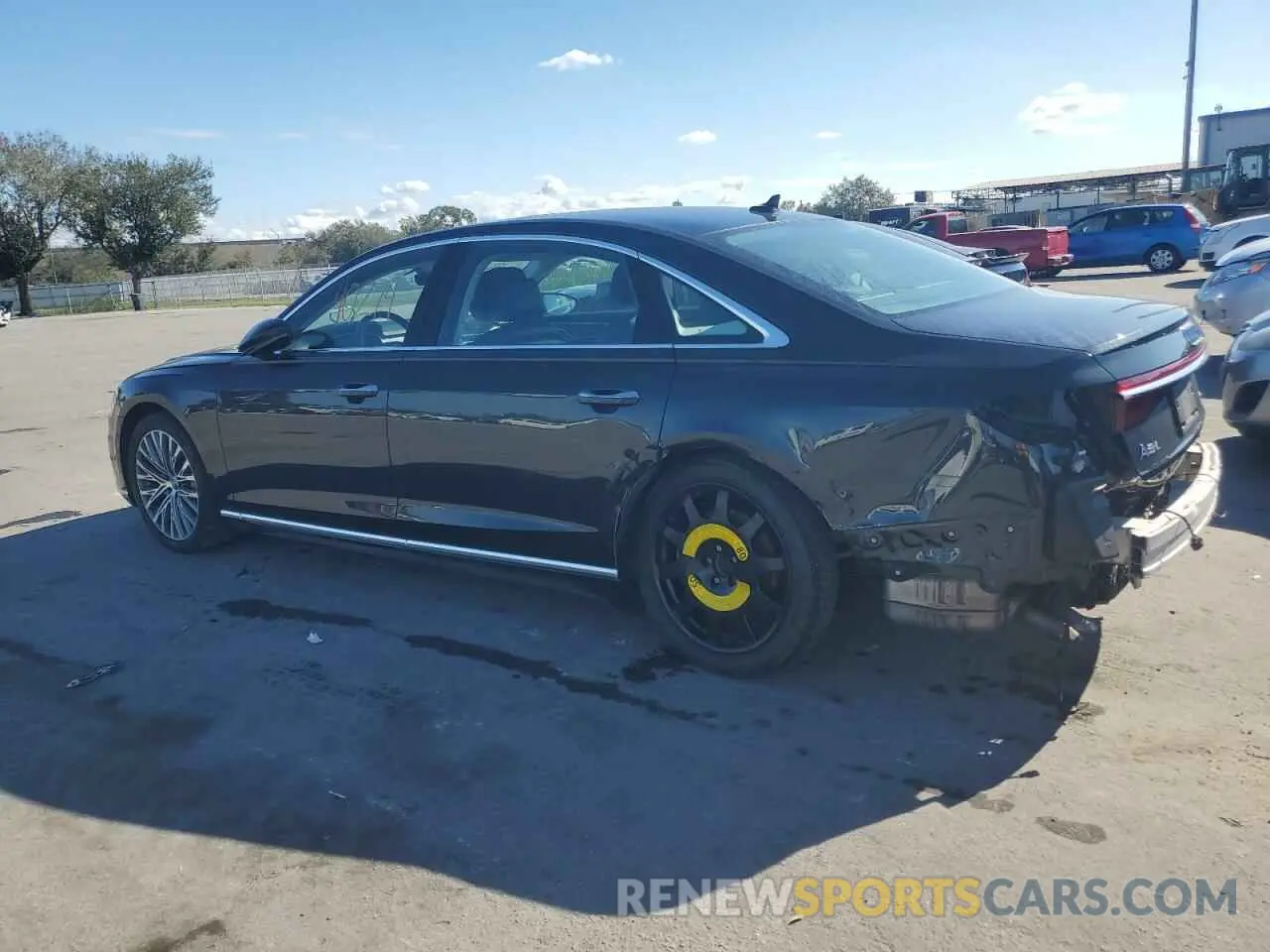 2 Photograph of a damaged car WAU8DAF84KN005036 AUDI A8 2019