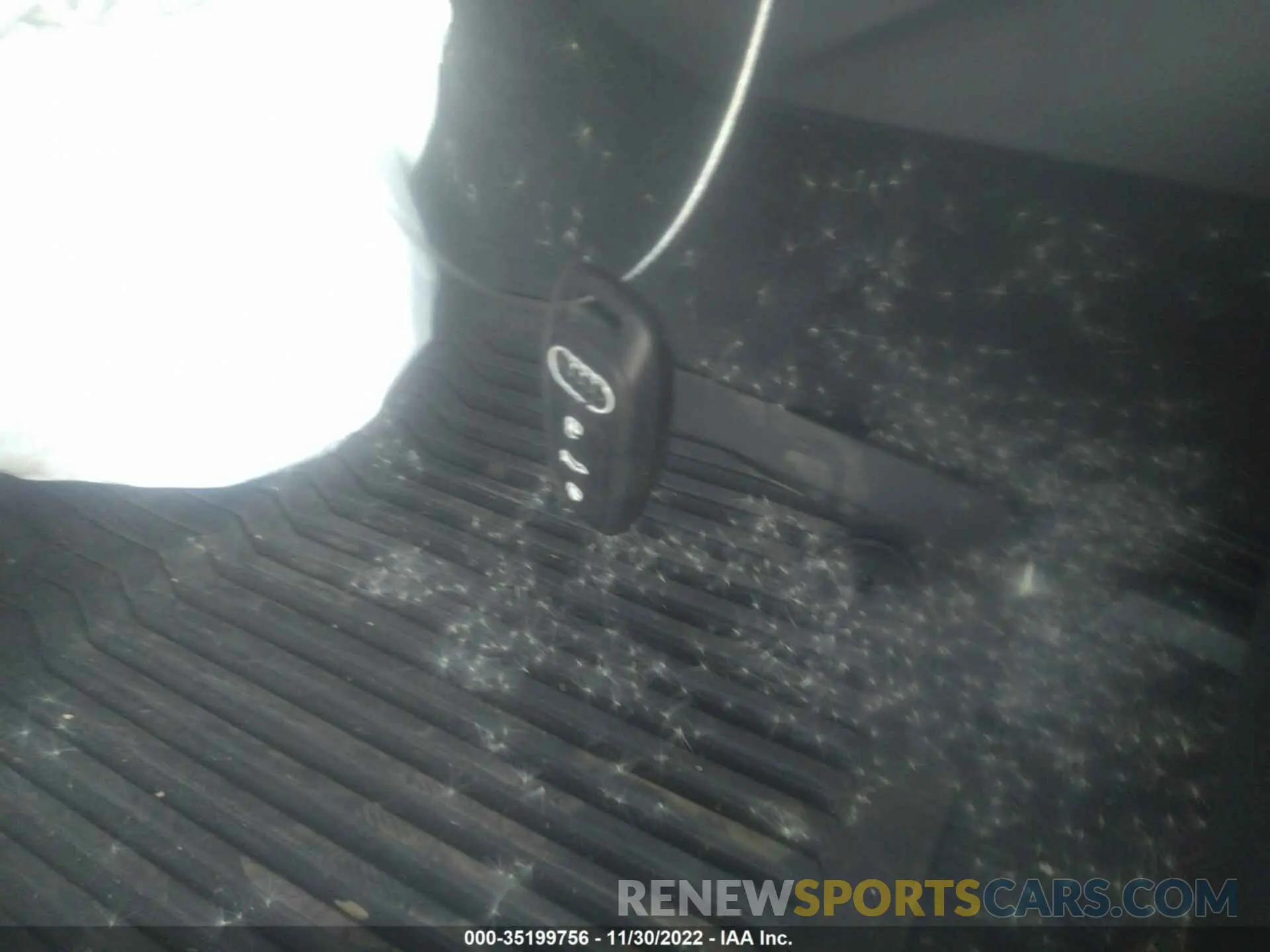 11 Photograph of a damaged car WAU8DAF85KN009211 AUDI A8 2019