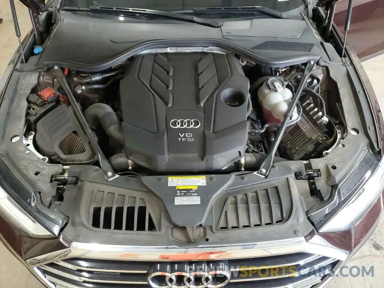 11 Photograph of a damaged car WAU8DAF85KN019978 AUDI A8 2019