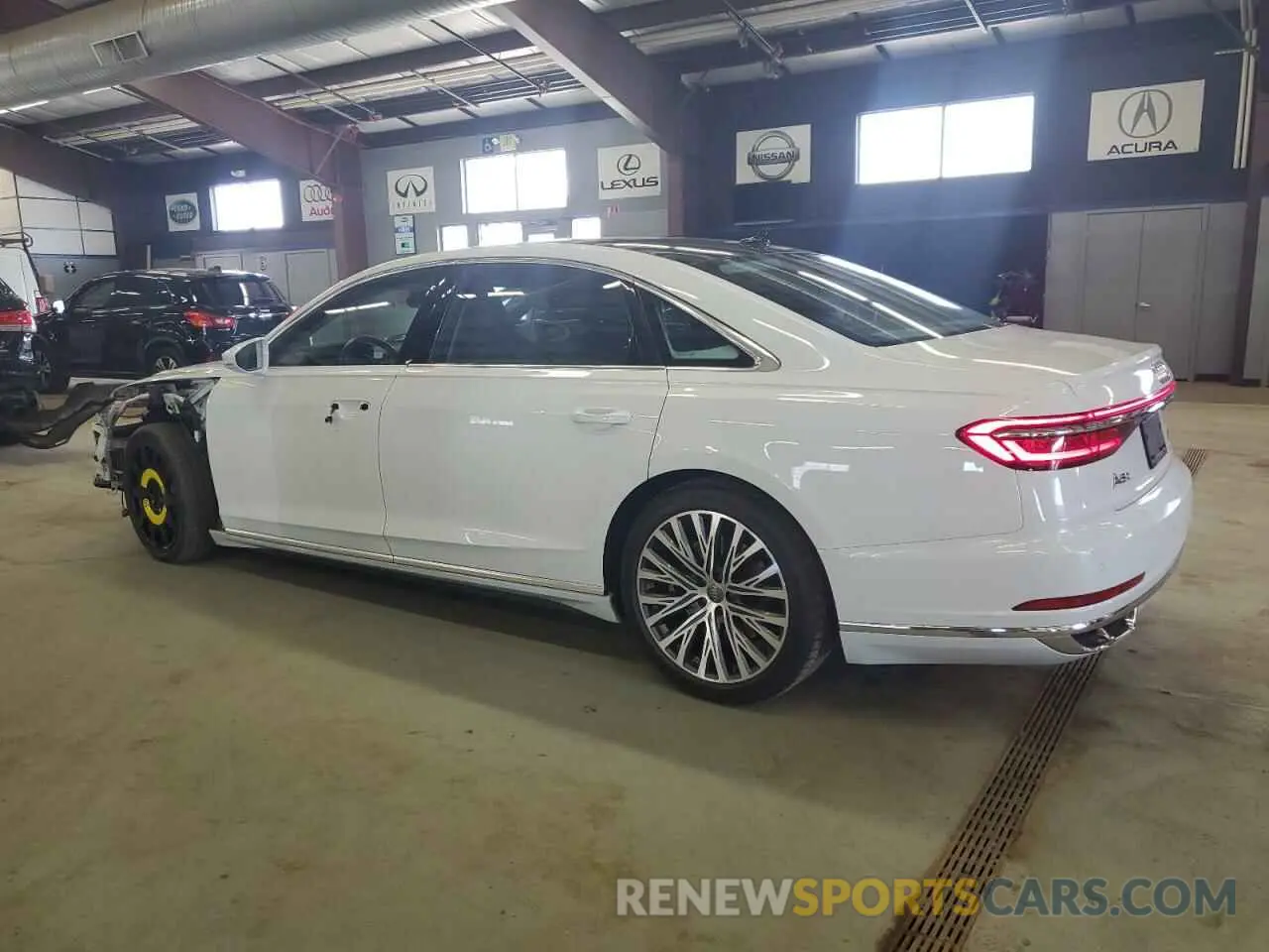 2 Photograph of a damaged car WAU8DAF86KN005765 AUDI A8 2019