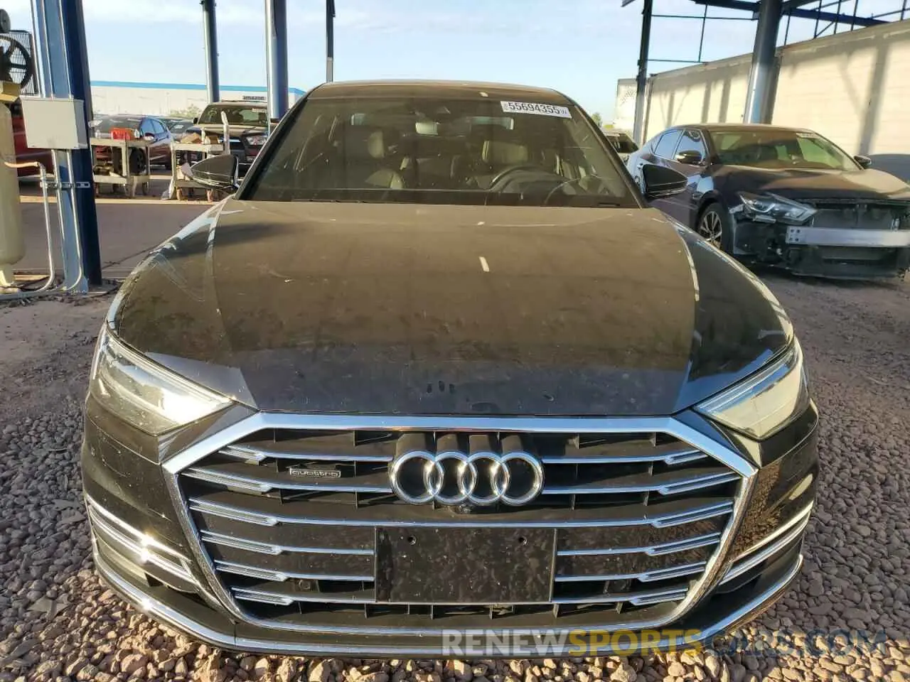 5 Photograph of a damaged car WAU8DAF88KN004021 AUDI A8 2019