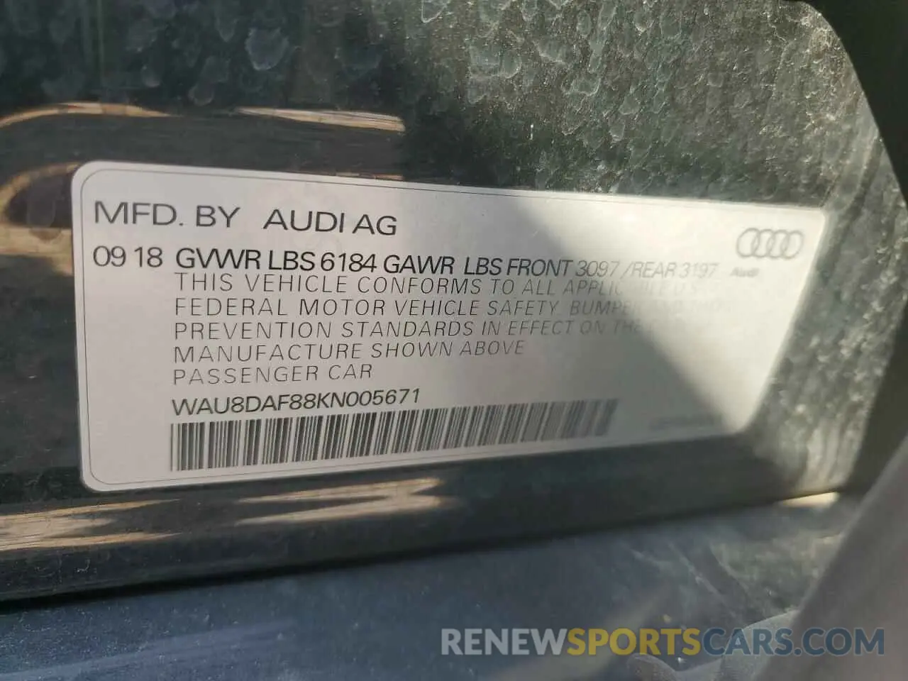 12 Photograph of a damaged car WAU8DAF88KN005671 AUDI A8 2019