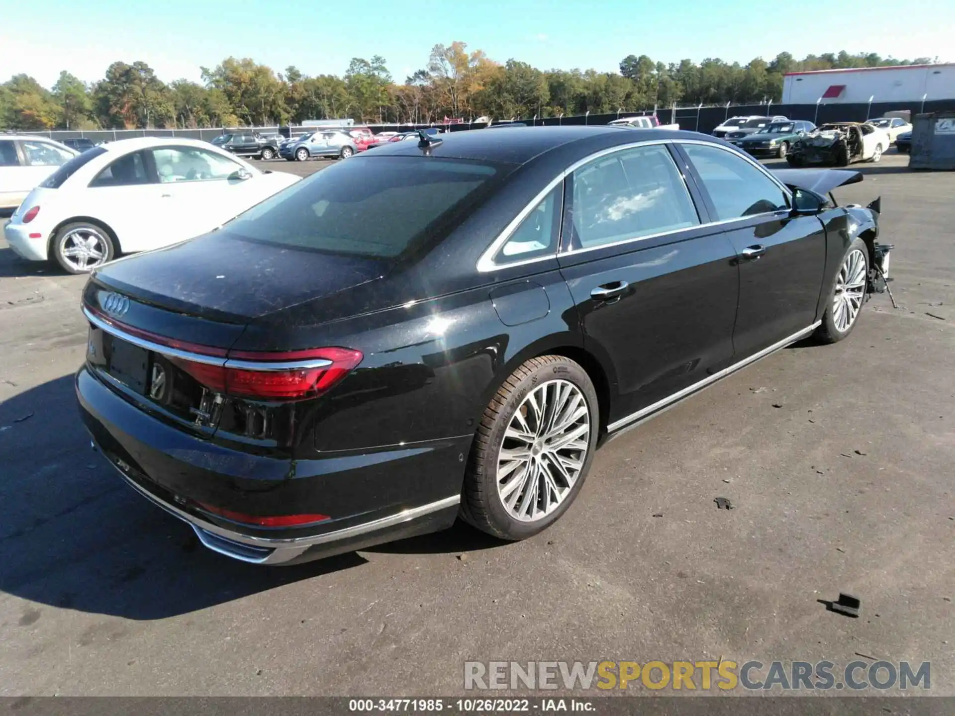 4 Photograph of a damaged car WAU8DAF88KN014774 AUDI A8 2019