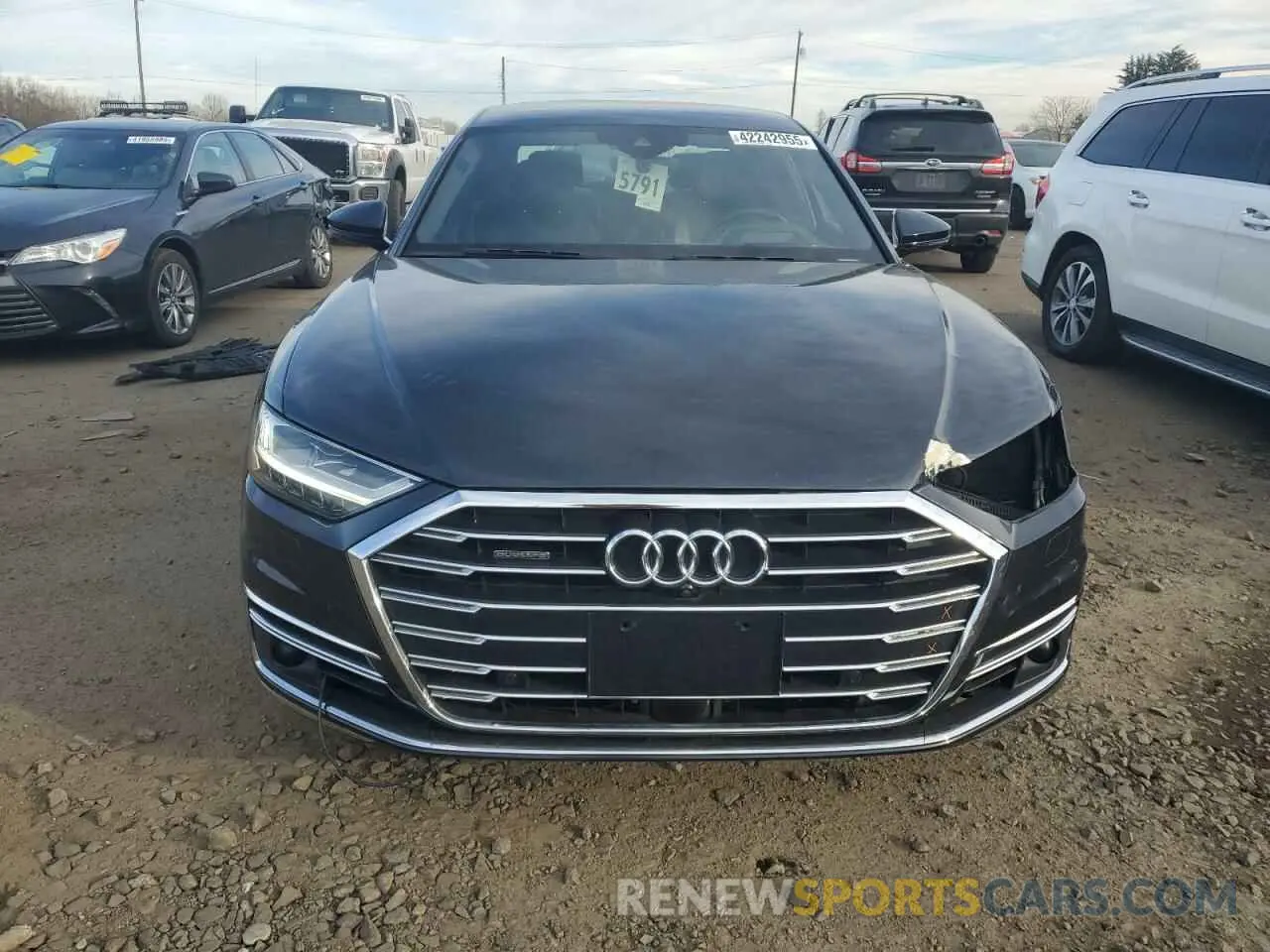 5 Photograph of a damaged car WAU8EAF81KN024754 AUDI A8 2019
