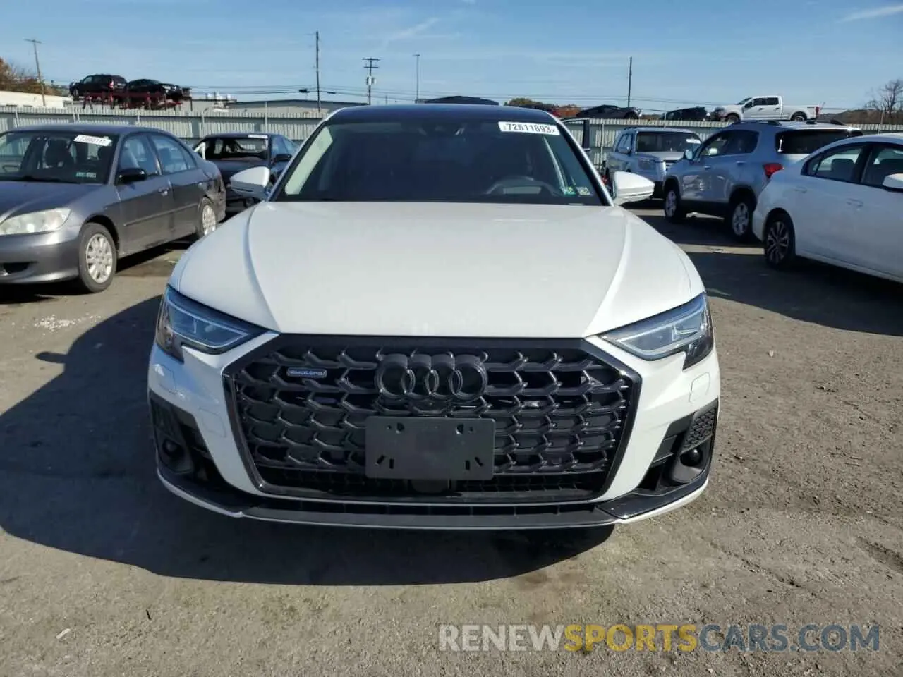 5 Photograph of a damaged car WAULDAF85NN000376 AUDI A8 2022
