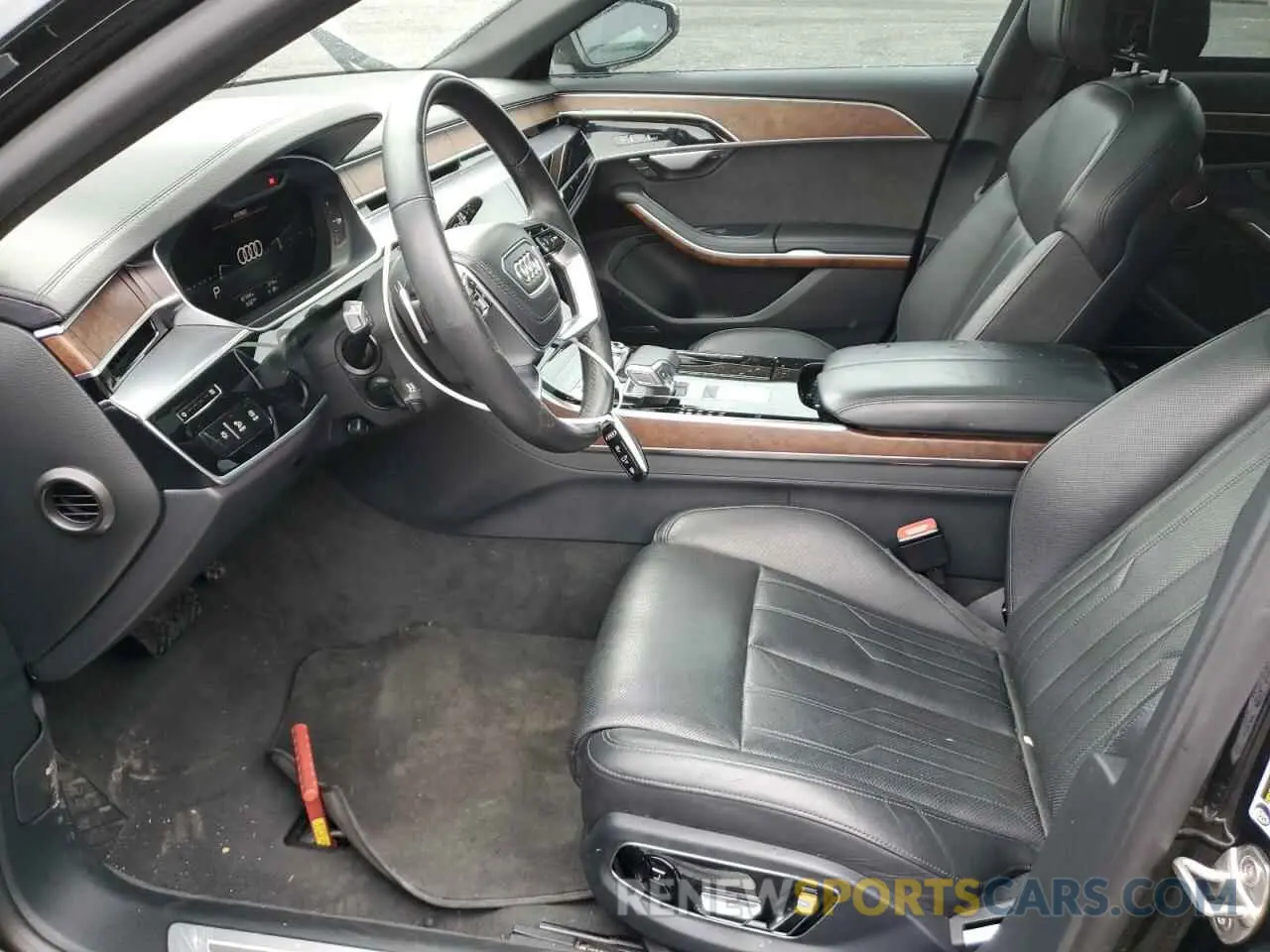 7 Photograph of a damaged car WAULDAF85NN004895 AUDI A8 2022