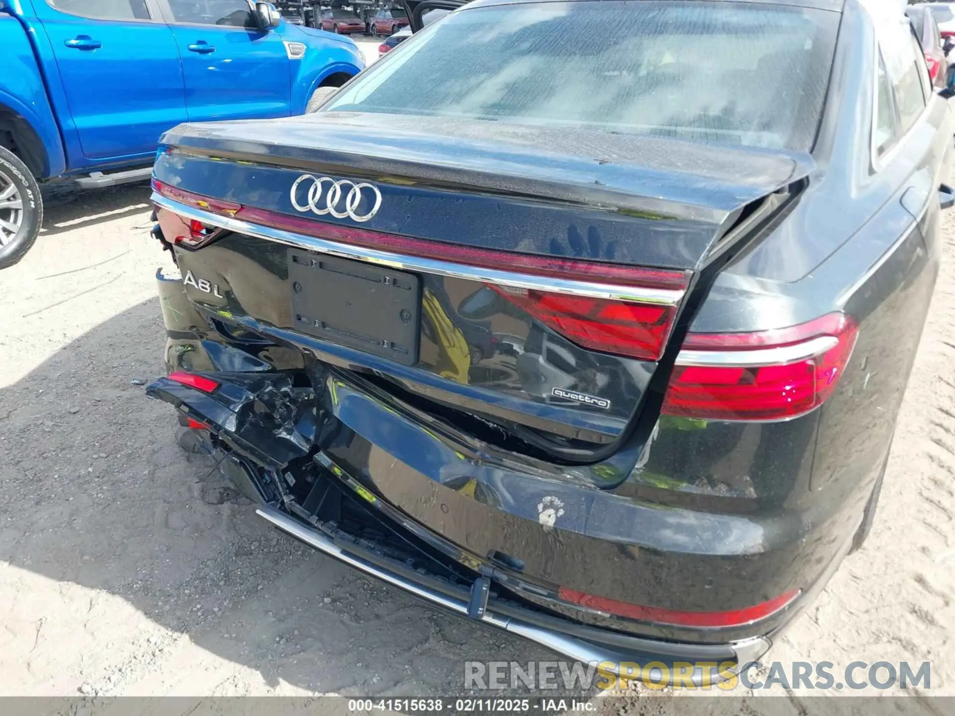18 Photograph of a damaged car WAULDAF87NN001657 AUDI A8 2022