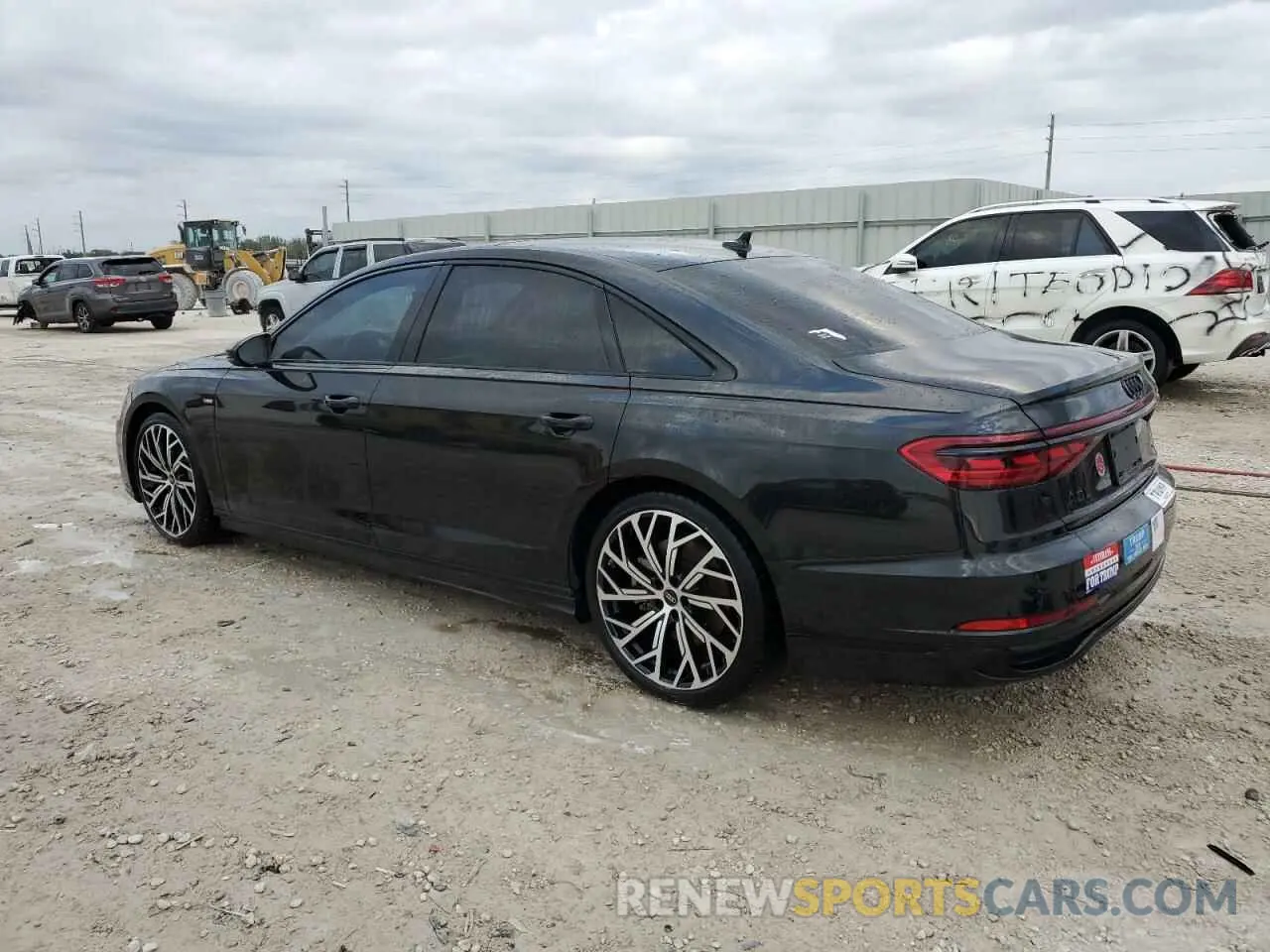 2 Photograph of a damaged car WAULDAF8XNN005475 AUDI A8 2022