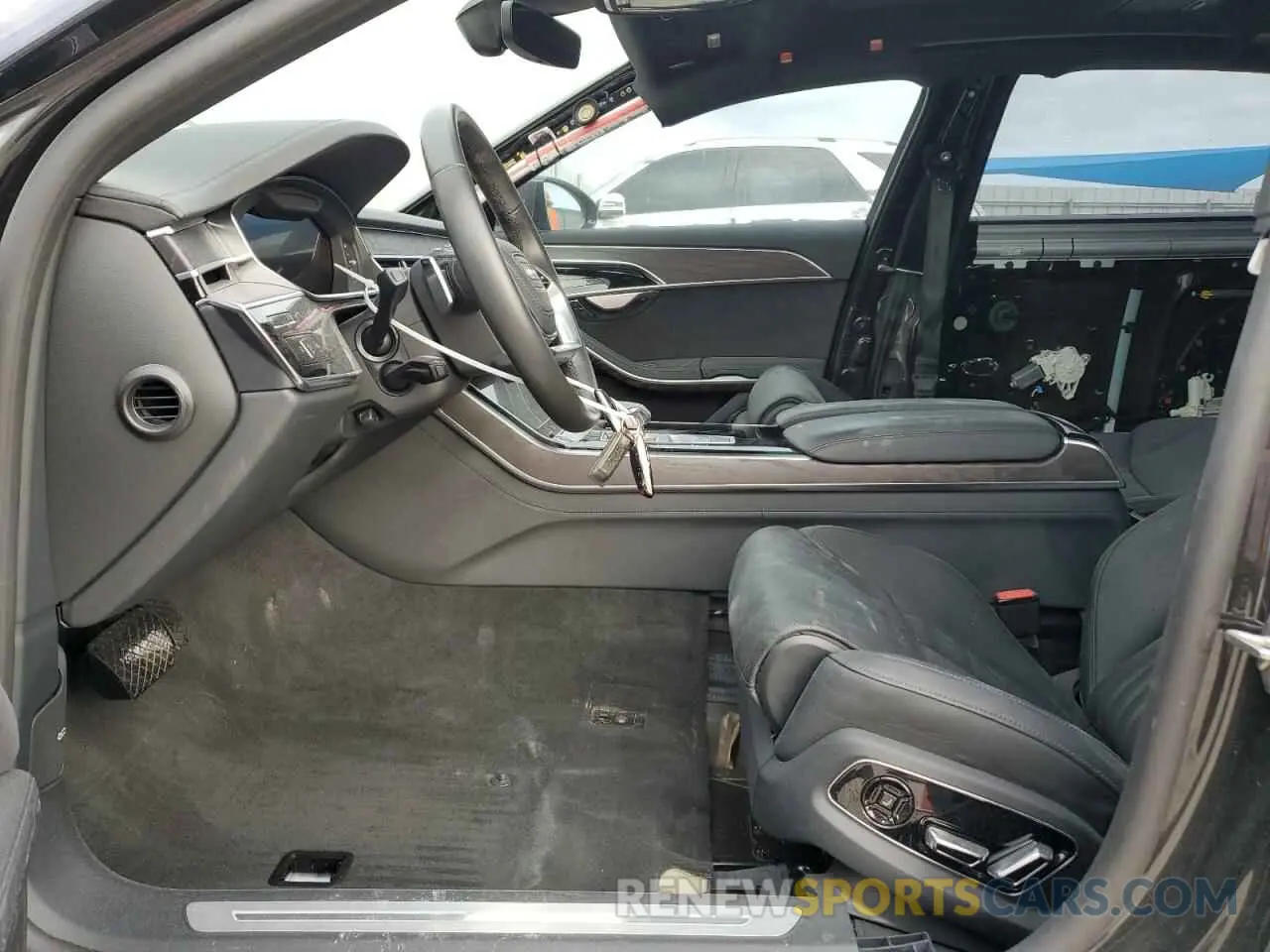 7 Photograph of a damaged car WAULDAF8XNN005475 AUDI A8 2022