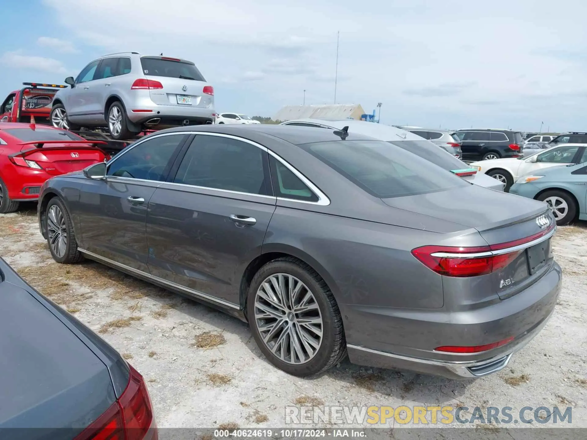 3 Photograph of a damaged car WAU8DAF81KN017175 AUDI A8 L 2019