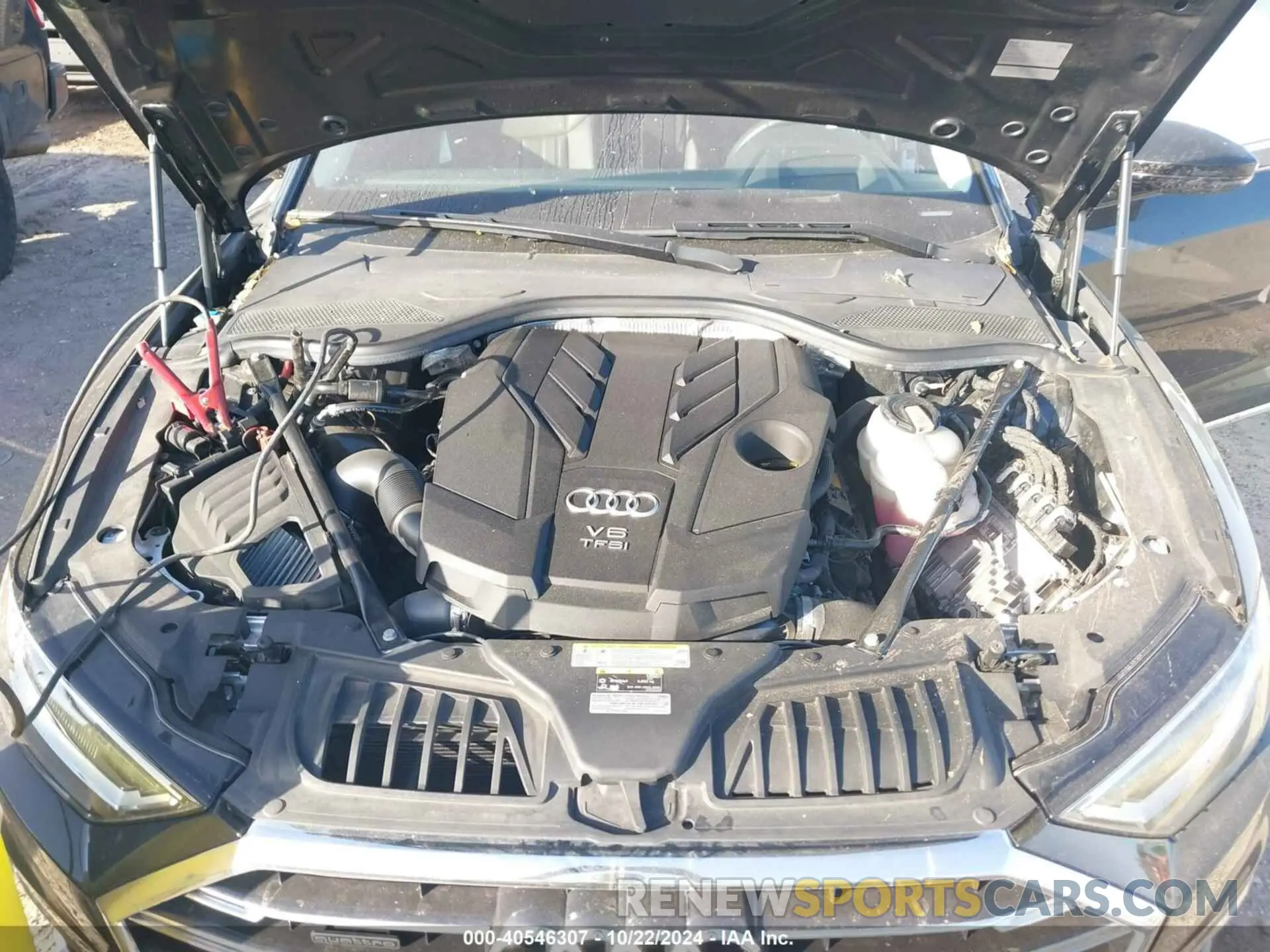 10 Photograph of a damaged car WAU8DAF81KN018259 AUDI A8 L 2019
