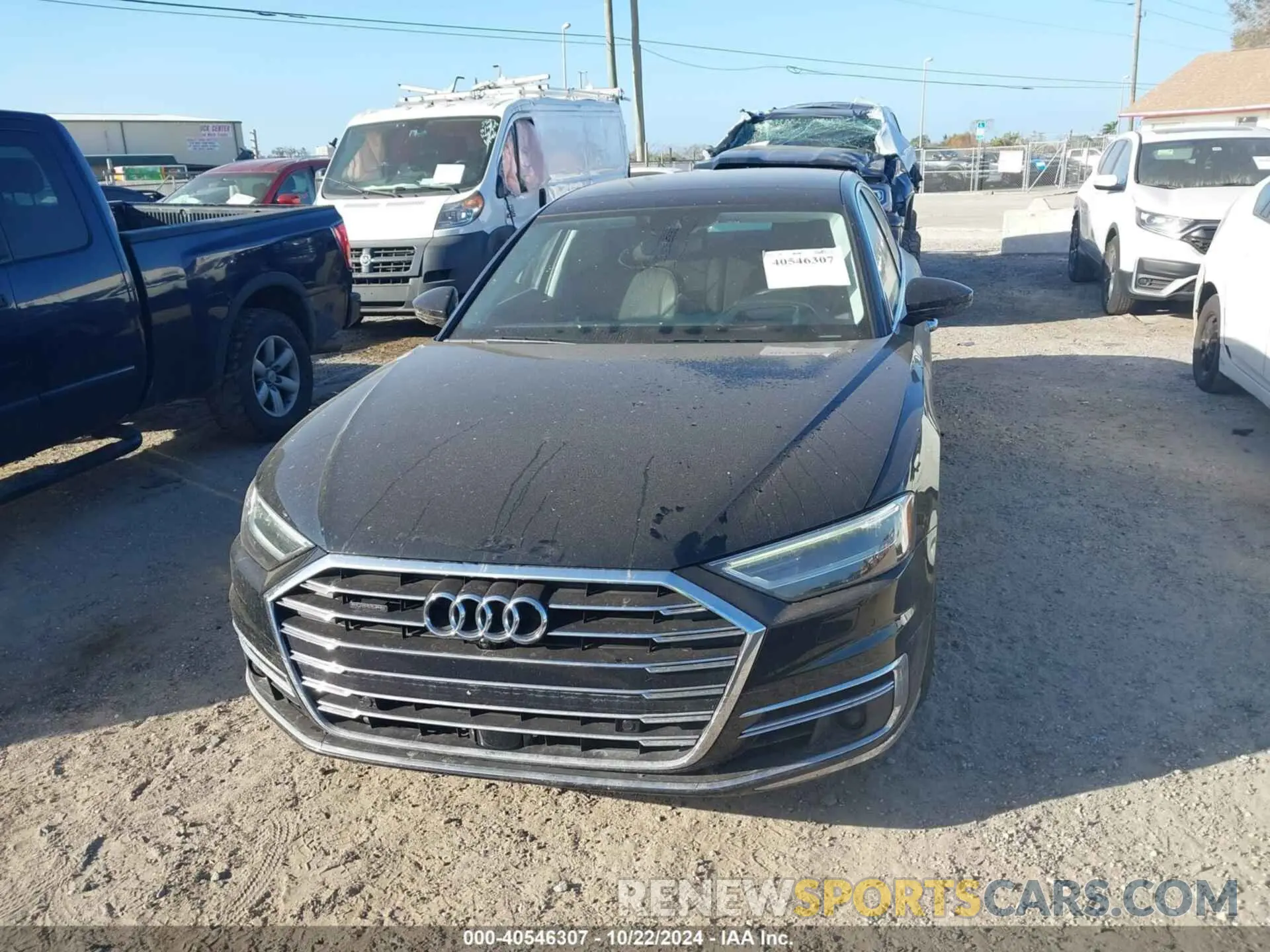 12 Photograph of a damaged car WAU8DAF81KN018259 AUDI A8 L 2019