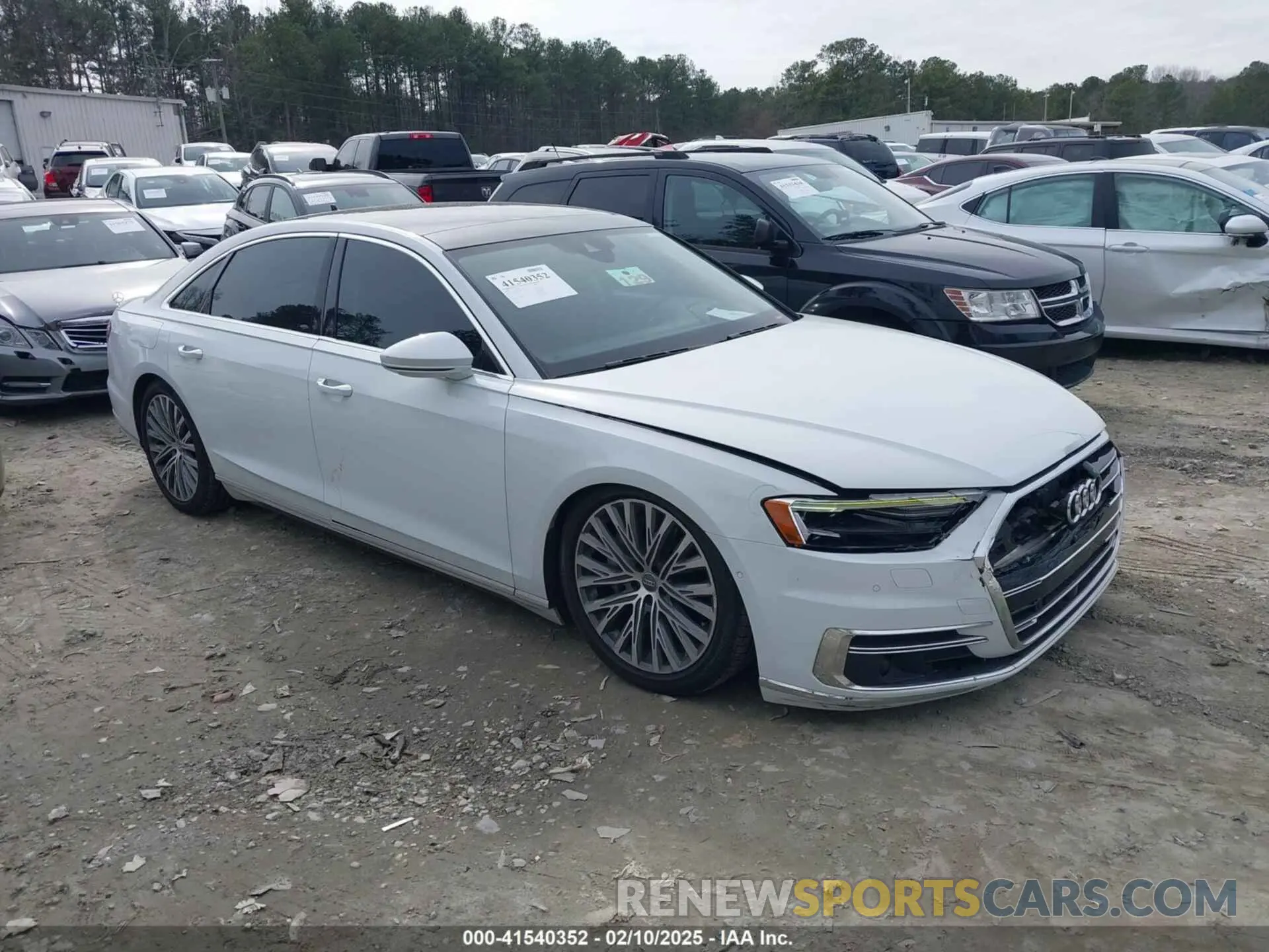 13 Photograph of a damaged car WAU8DAF83KN007358 AUDI A8 L 2019