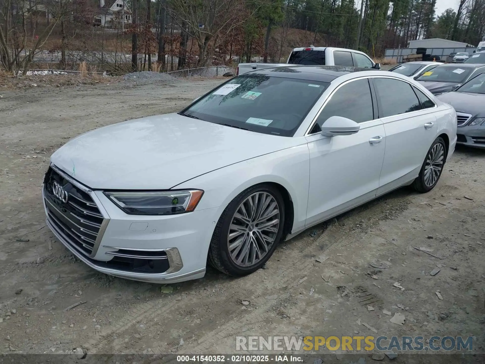 14 Photograph of a damaged car WAU8DAF83KN007358 AUDI A8 L 2019