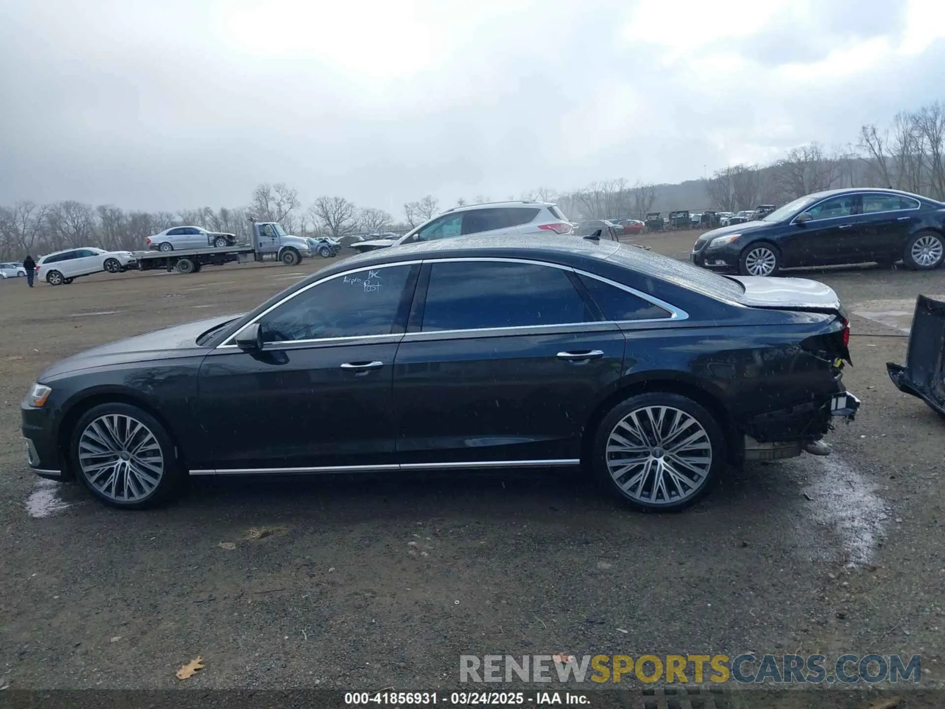 15 Photograph of a damaged car WAU8DAF84KN019115 AUDI A8 L 2019