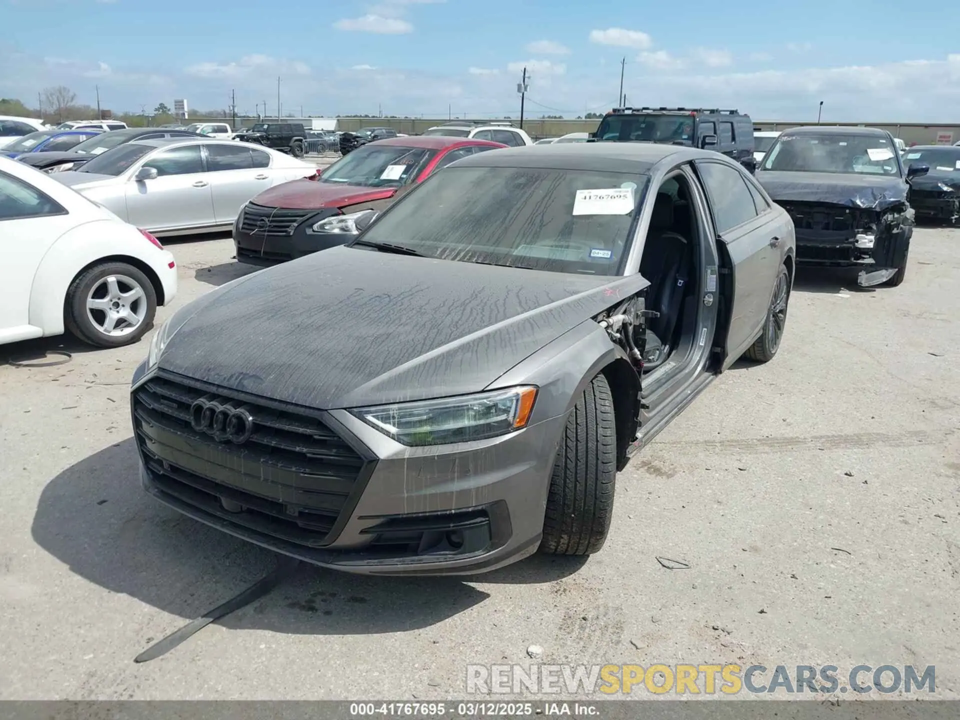 2 Photograph of a damaged car WAU8DAF89KN010314 AUDI A8 L 2019