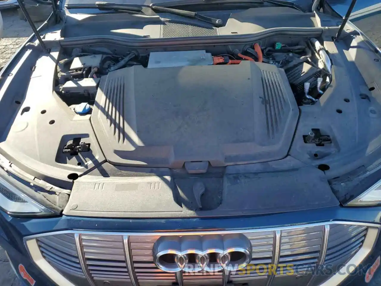 12 Photograph of a damaged car WA1LAAGE0KB010305 AUDI E-TRON 2019