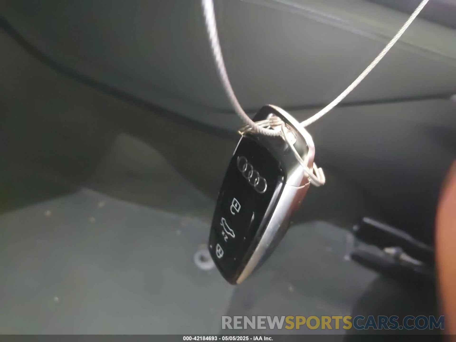 11 Photograph of a damaged car WA1LAAGE4KB023803 AUDI E-TRON 2019