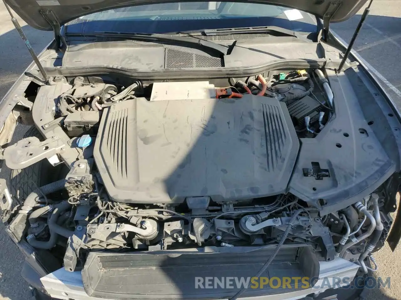 11 Photograph of a damaged car WA1LAAGE9KB022632 AUDI E-TRON 2019