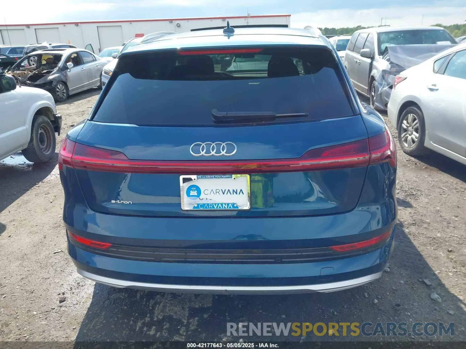 16 Photograph of a damaged car WA1LAAGE9KB024865 AUDI E-TRON 2019