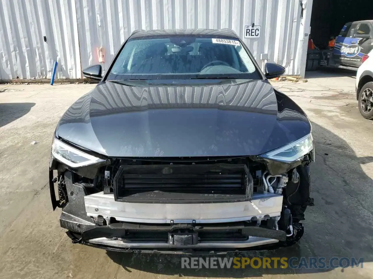 5 Photograph of a damaged car WA1LAAGEXKB015138 AUDI E-TRON 2019