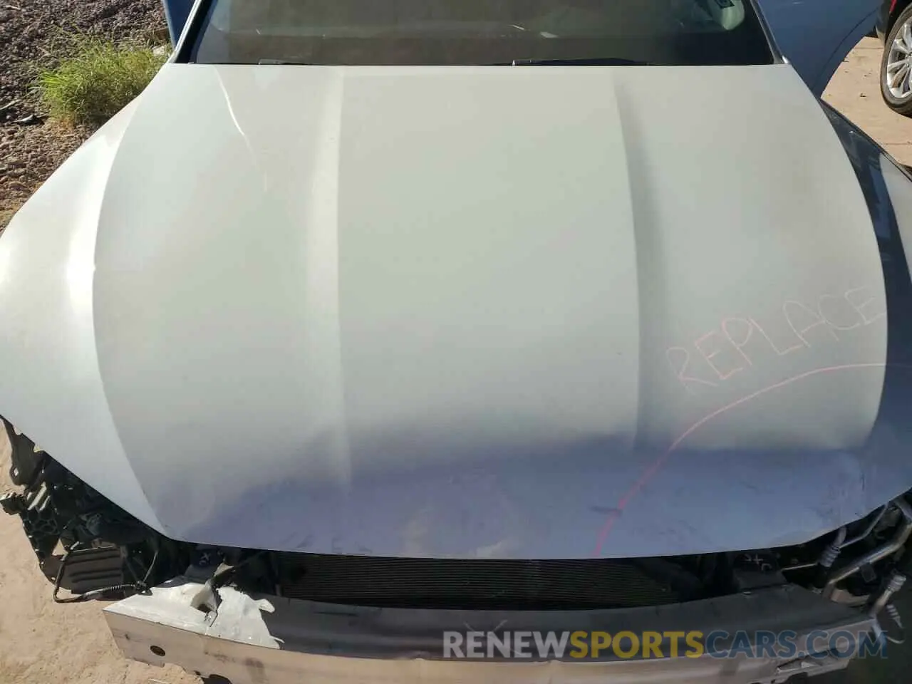 12 Photograph of a damaged car WA1LABGE0KB016191 AUDI E-TRON 2019