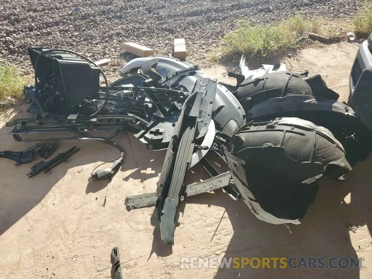 13 Photograph of a damaged car WA1LABGE0KB016191 AUDI E-TRON 2019