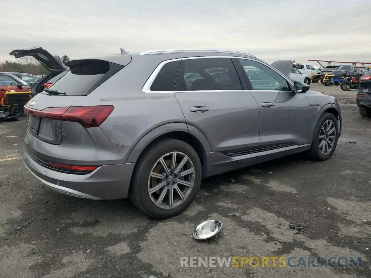 3 Photograph of a damaged car WA1LABGE4KB022253 AUDI E-TRON 2019