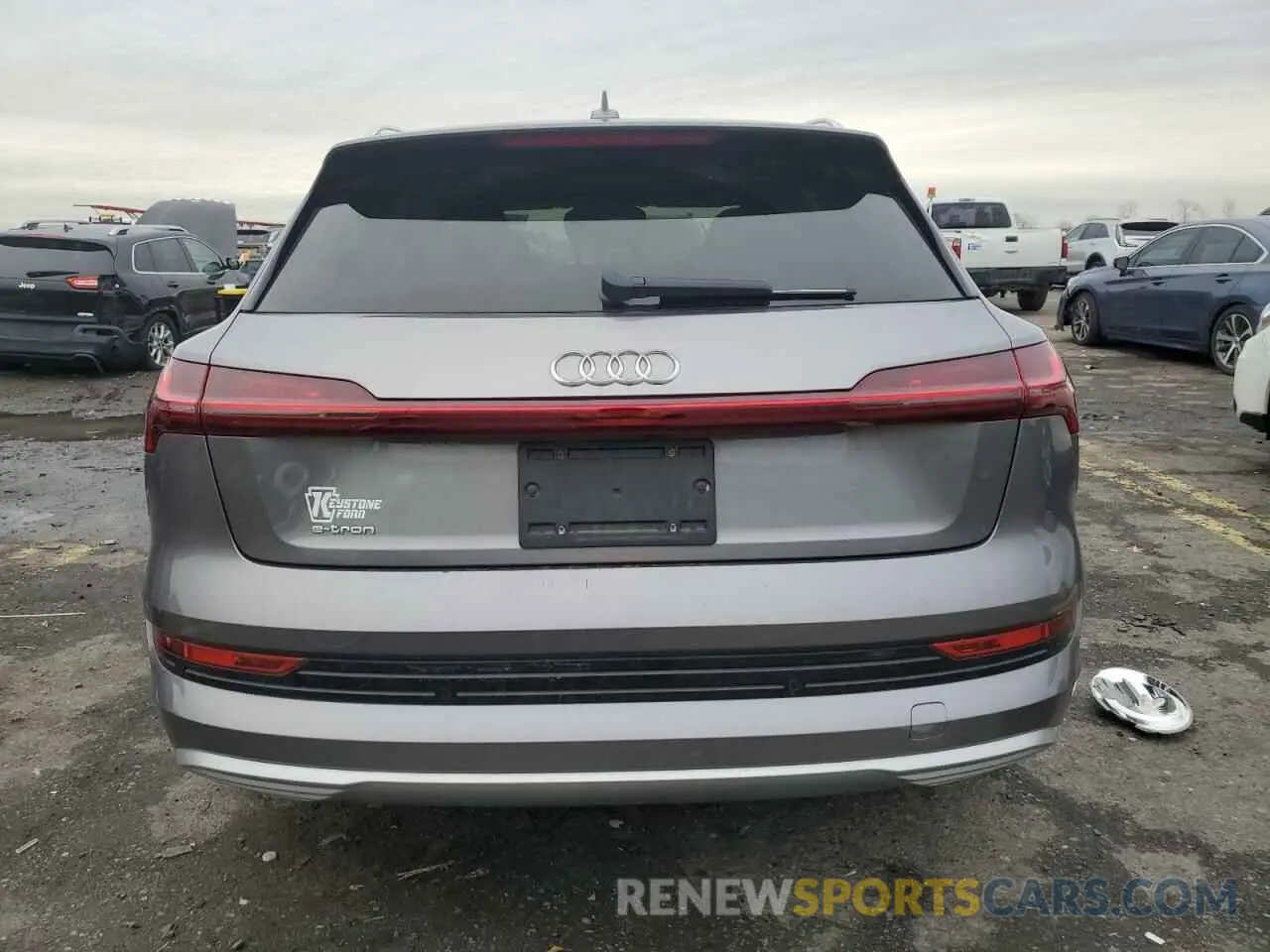 6 Photograph of a damaged car WA1LABGE4KB022253 AUDI E-TRON 2019
