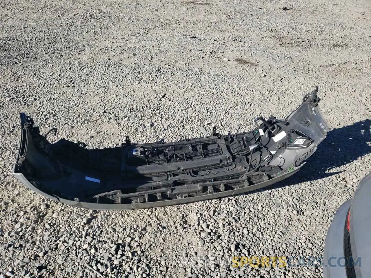 13 Photograph of a damaged car WA1VAAGE0KB021748 AUDI E-TRON 2019
