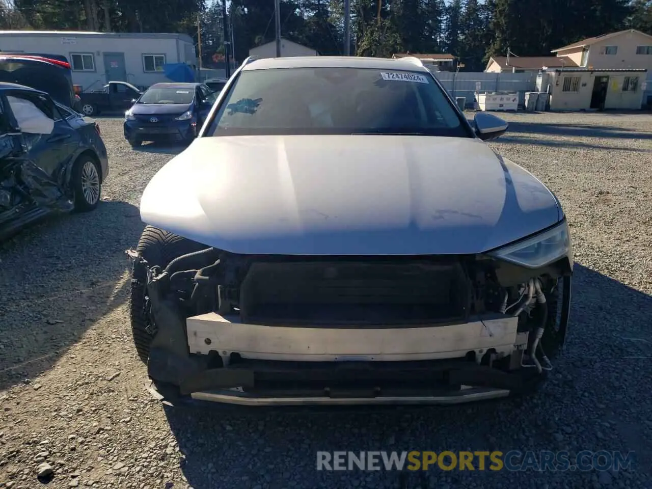 5 Photograph of a damaged car WA1VAAGE0KB021748 AUDI E-TRON 2019