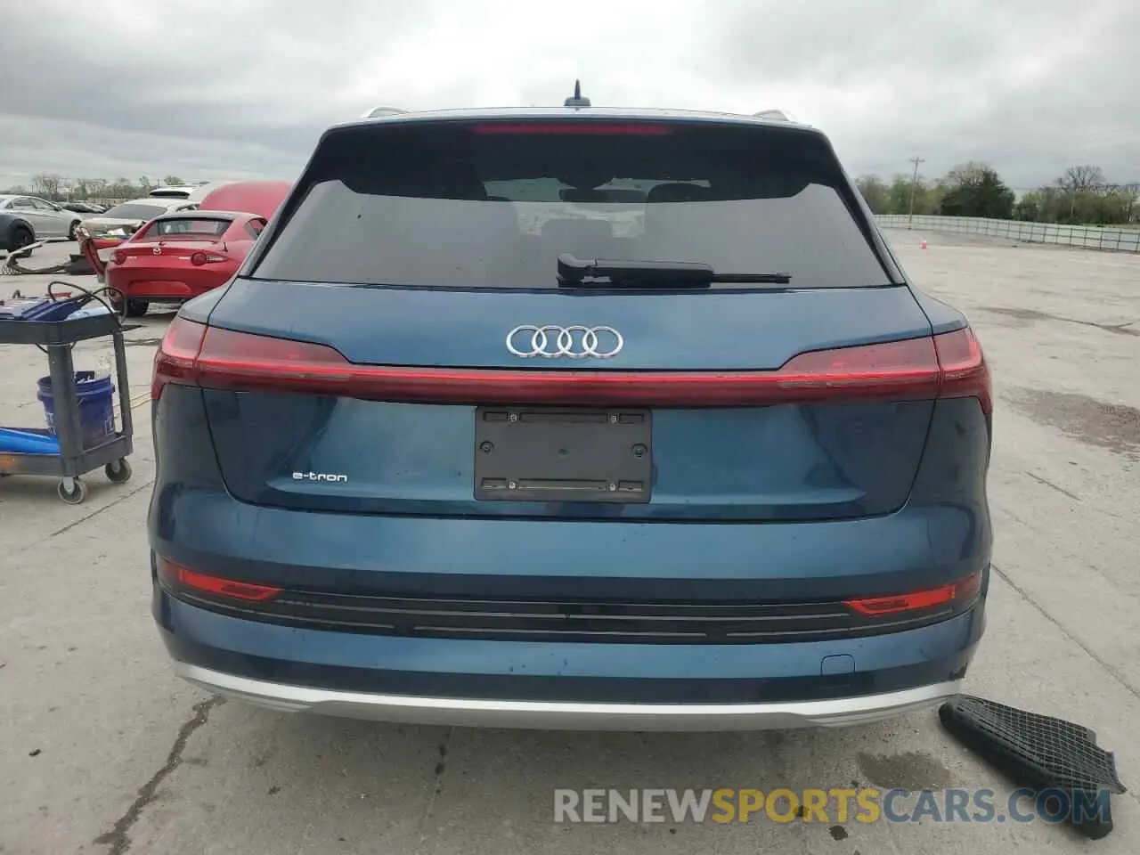 6 Photograph of a damaged car WA1VAAGE2KB025123 AUDI E-TRON 2019