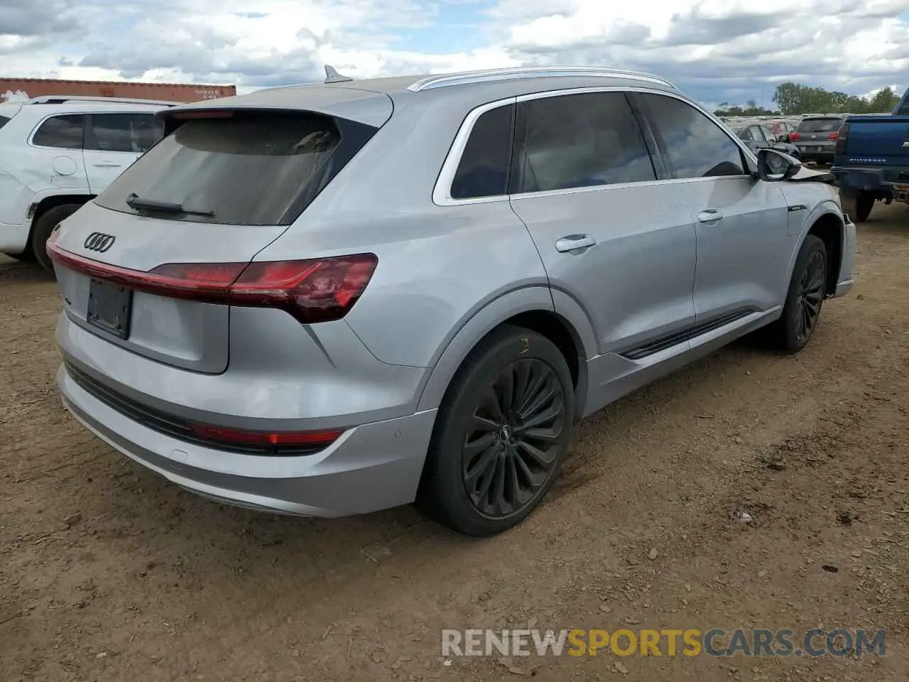 3 Photograph of a damaged car WA1VAAGEXKB024303 AUDI E-TRON 2019