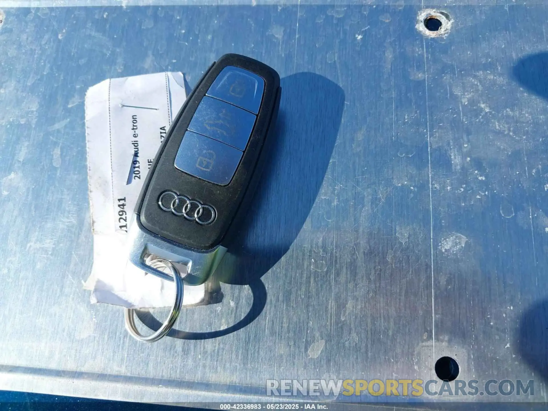 11 Photograph of a damaged car WA1VABGE0KB009718 AUDI E-TRON 2019