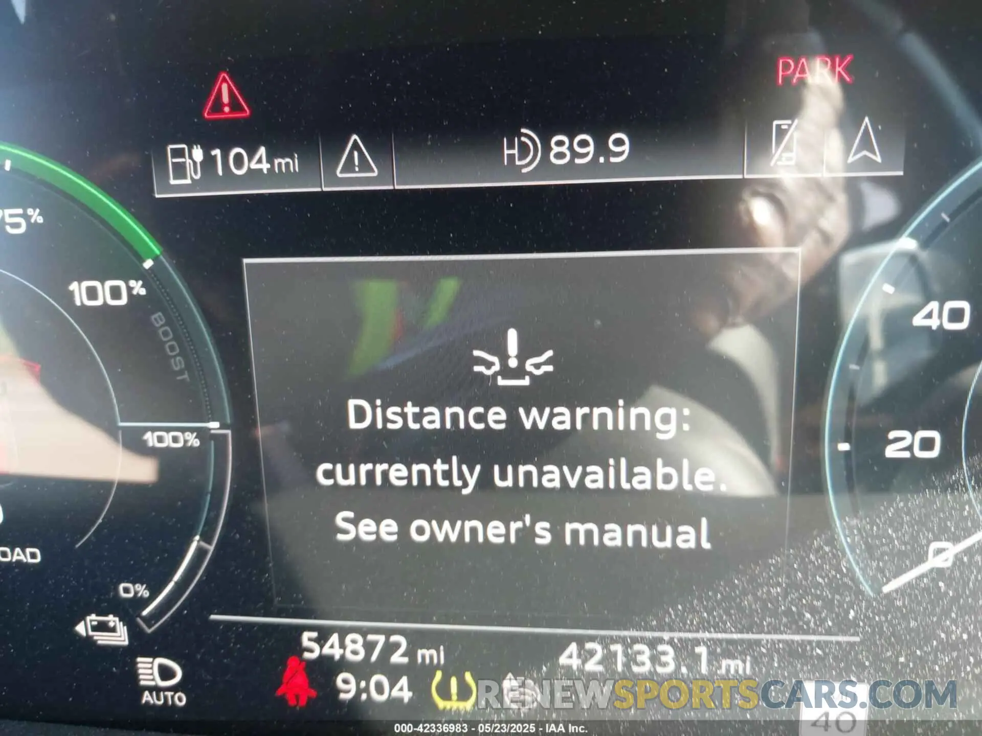 18 Photograph of a damaged car WA1VABGE0KB009718 AUDI E-TRON 2019