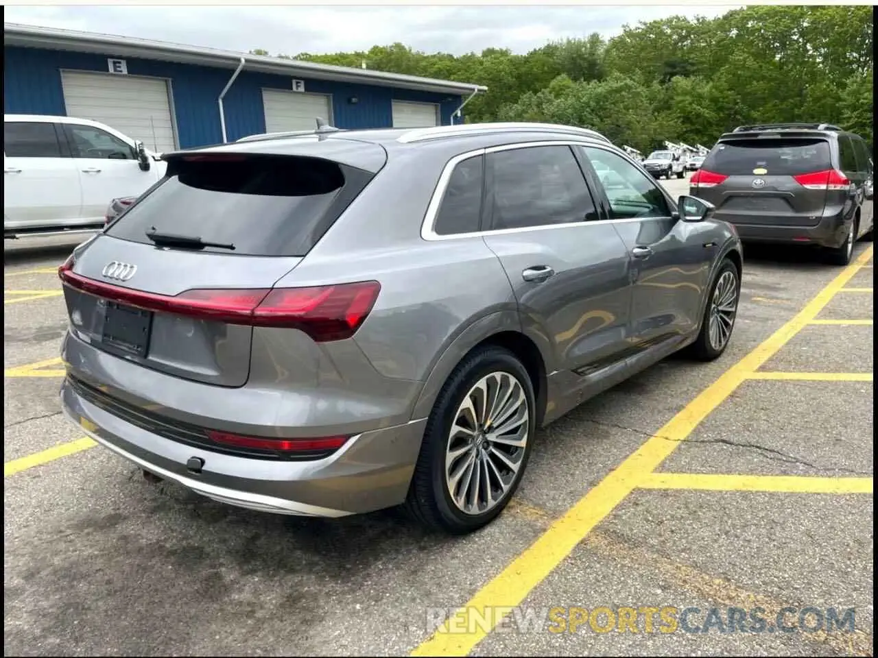 4 Photograph of a damaged car WA1VABGE0KB011XXX AUDI E-TRON 2019
