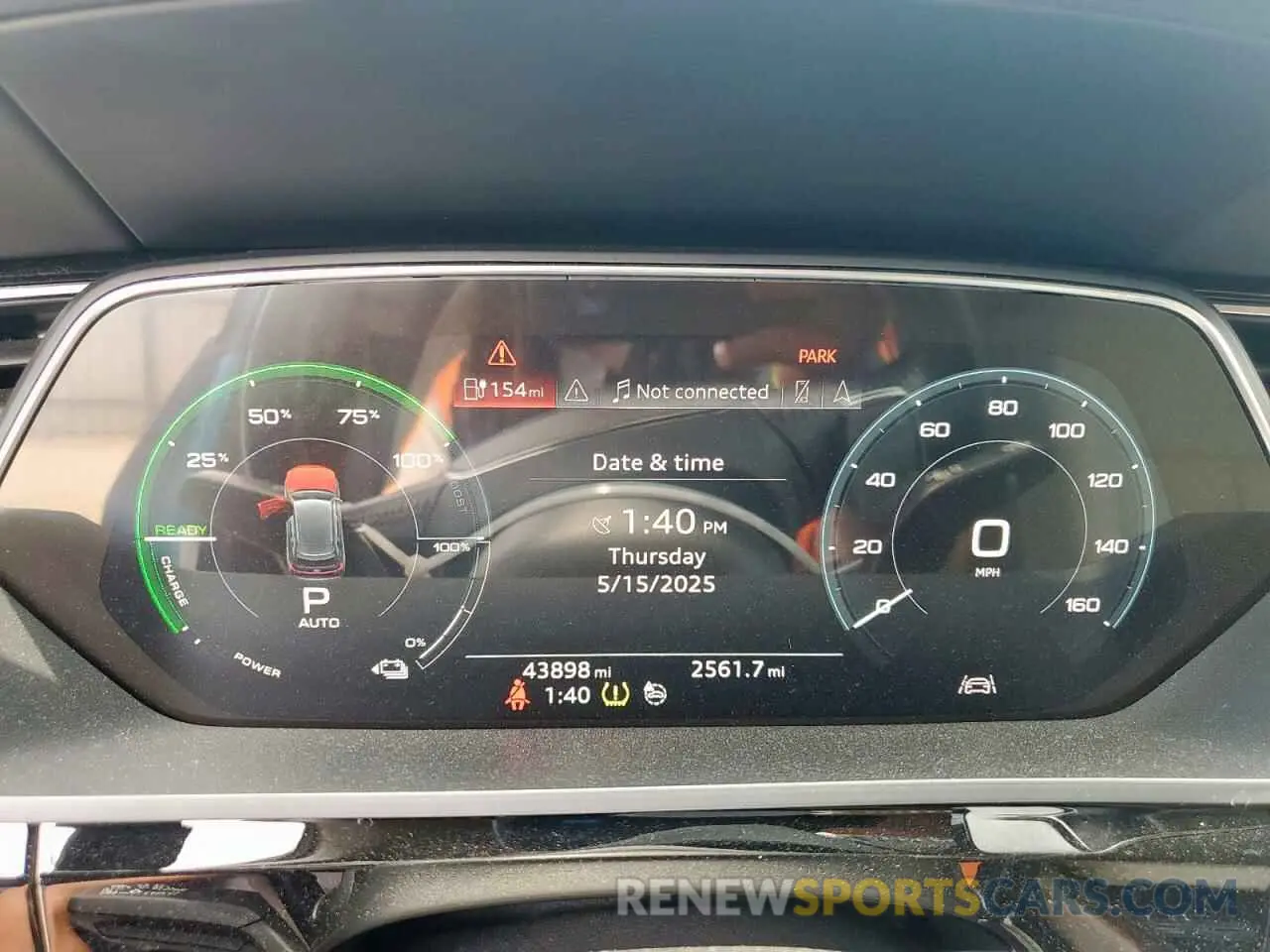 9 Photograph of a damaged car WA1VABGE1KB011946 AUDI E-TRON 2019
