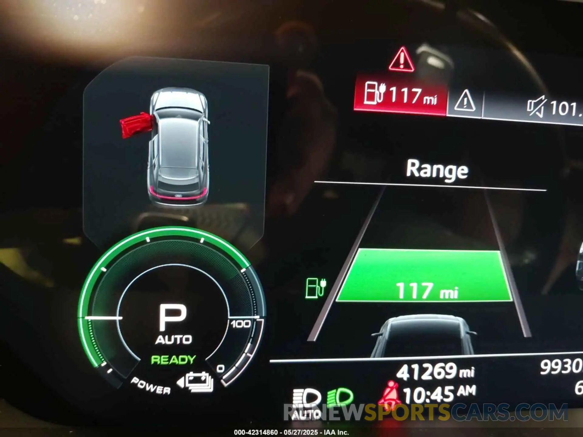 17 Photograph of a damaged car WA1VABGE3KB012371 AUDI E-TRON 2019