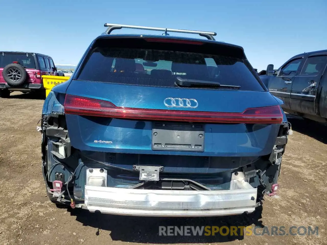 6 Photograph of a damaged car WA1VABGE3KB021636 AUDI E-TRON 2019