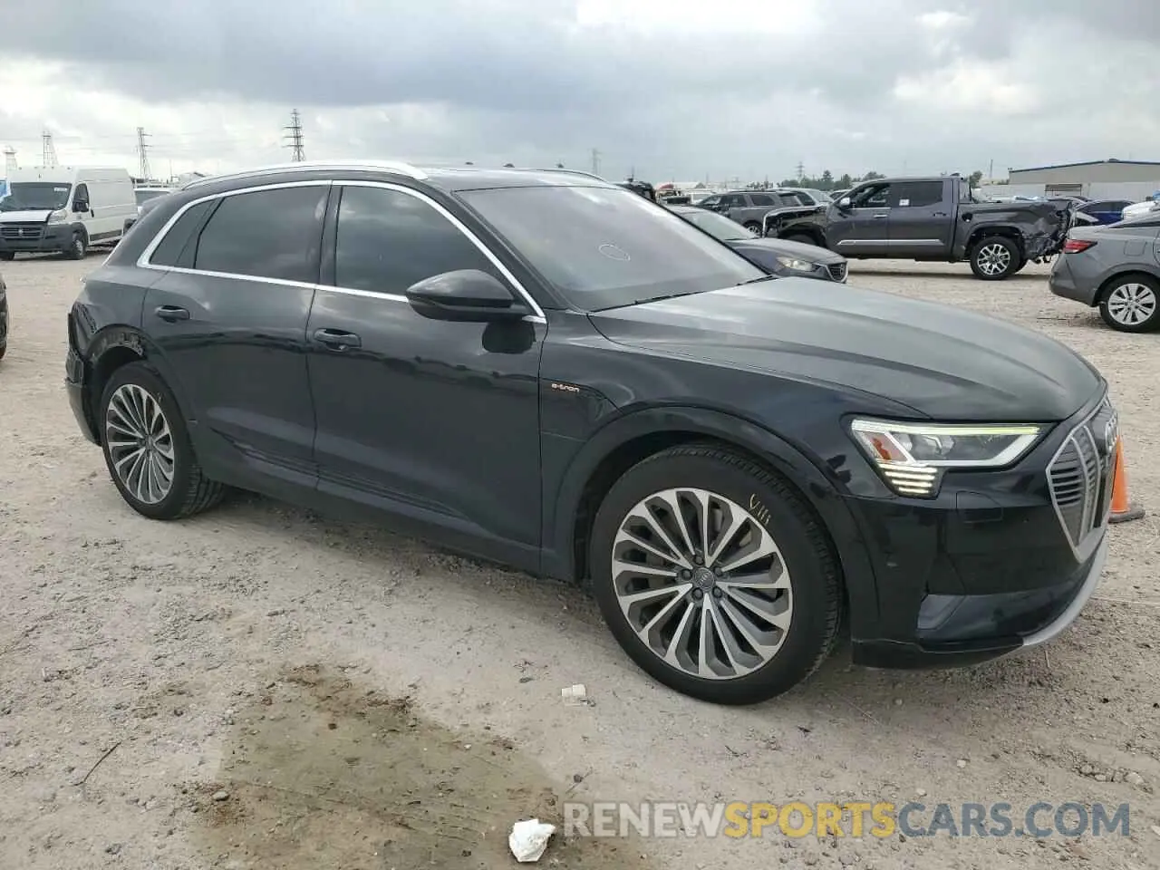 4 Photograph of a damaged car WA1VABGE4KB021614 AUDI E-TRON 2019