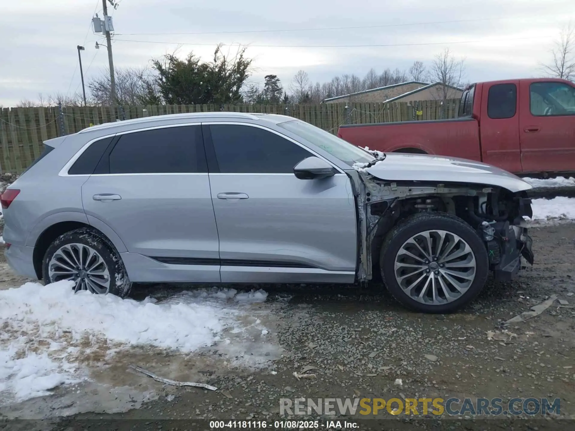 14 Photograph of a damaged car WA1VABGE5KB021153 AUDI E-TRON 2019