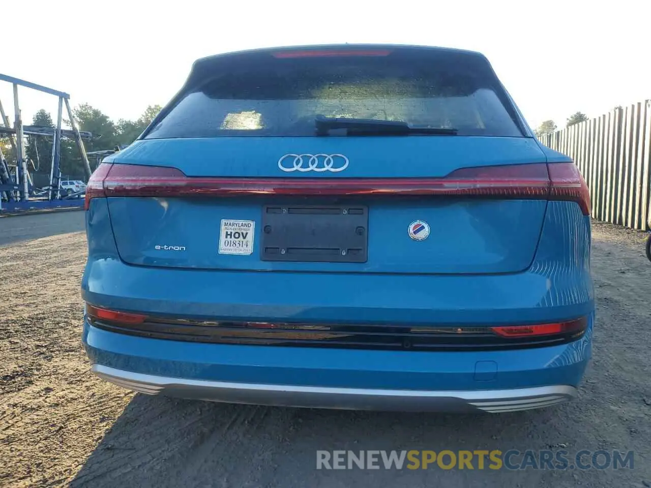 6 Photograph of a damaged car WA1VABGE5KB021931 AUDI E-TRON 2019