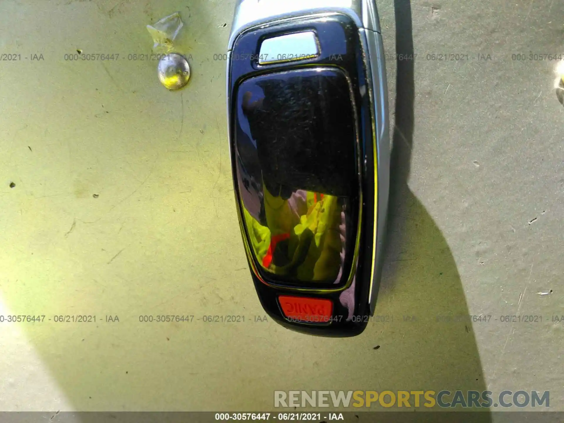 11 Photograph of a damaged car WA1VABGE5KB024215 AUDI E-TRON 2019