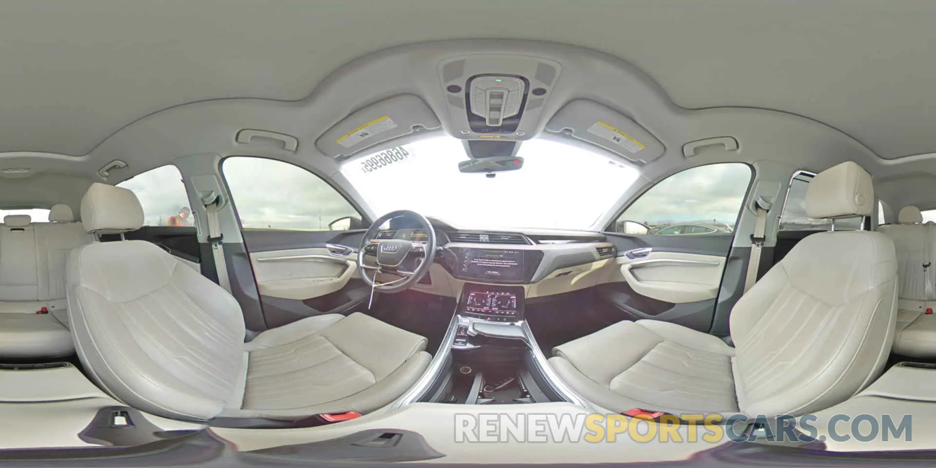 14 Photograph of a damaged car WA1VABGE6KB013000 AUDI E-TRON 2019