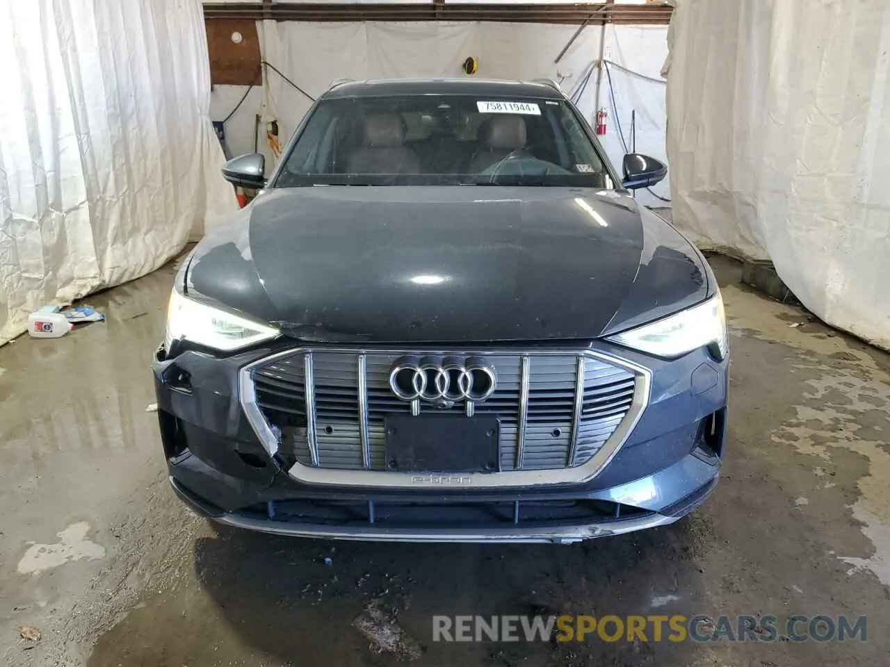 5 Photograph of a damaged car WA1VABGE6KB021193 AUDI E-TRON 2019