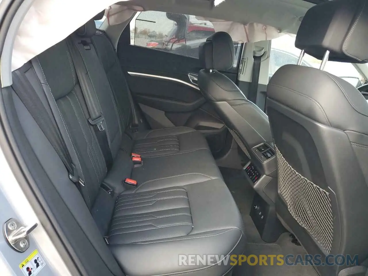 11 Photograph of a damaged car WA1VABGE6KB021968 AUDI E-TRON 2019